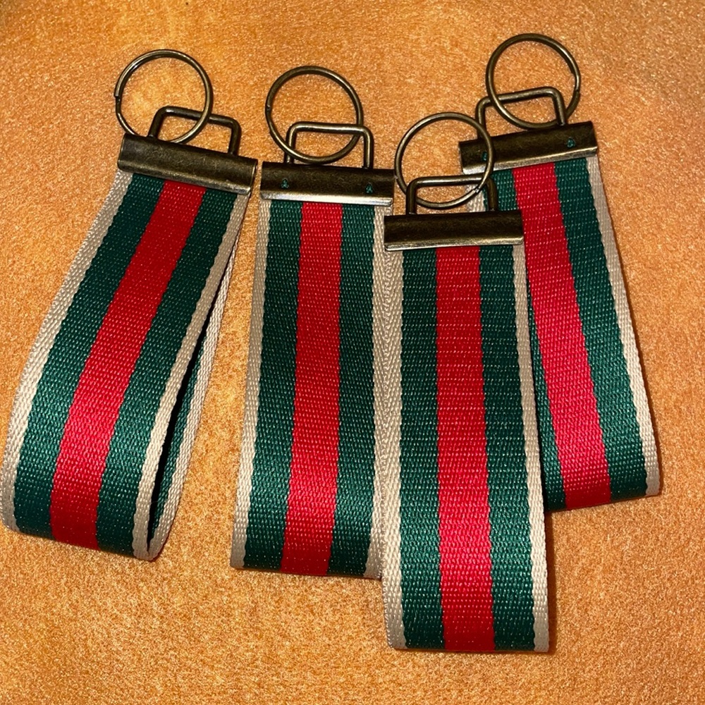 Key wristlet